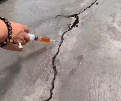 布尔津混凝土裂缝修补技术详解​